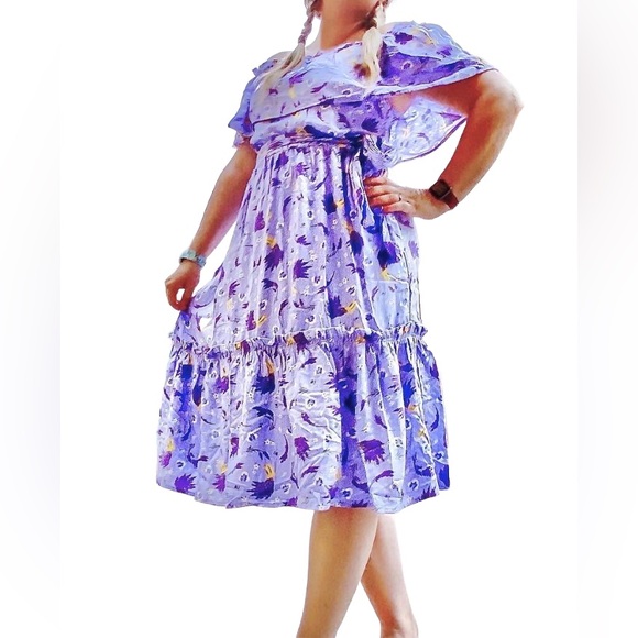 Disney Dresses & Skirts - Disney Store- Minnie Mouse Provincial Dress with hidden Minnie's